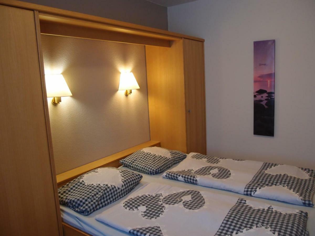Ferienwohnung 13 Haus Huehnergott ゼリン エクステリア 写真