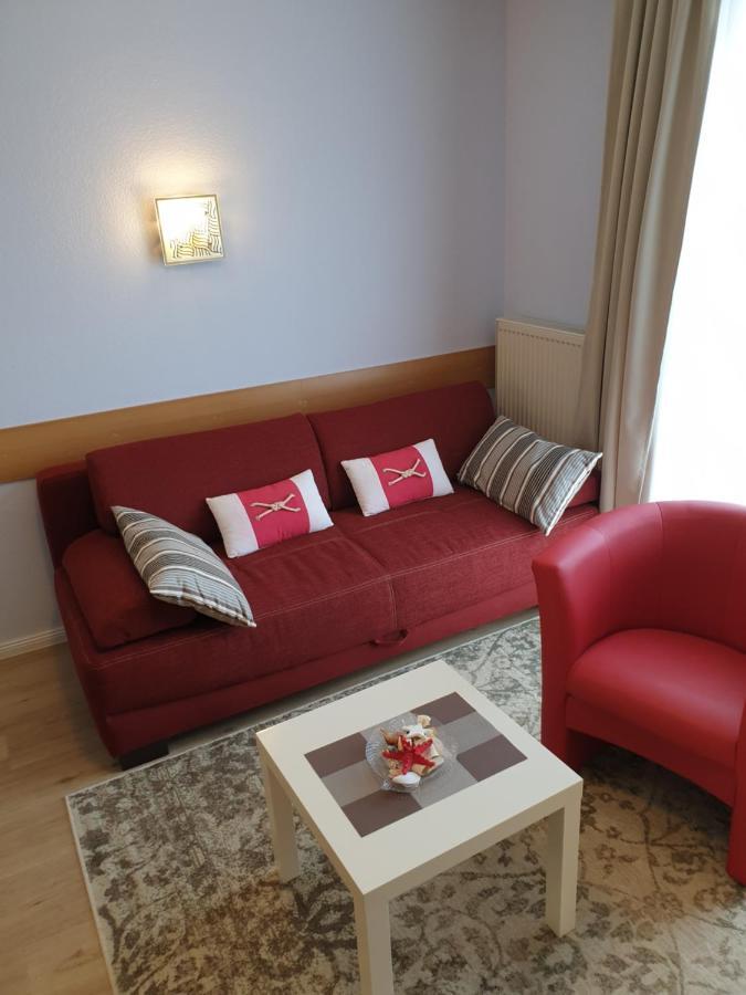 Ferienwohnung 13 Haus Huehnergott ゼリン エクステリア 写真